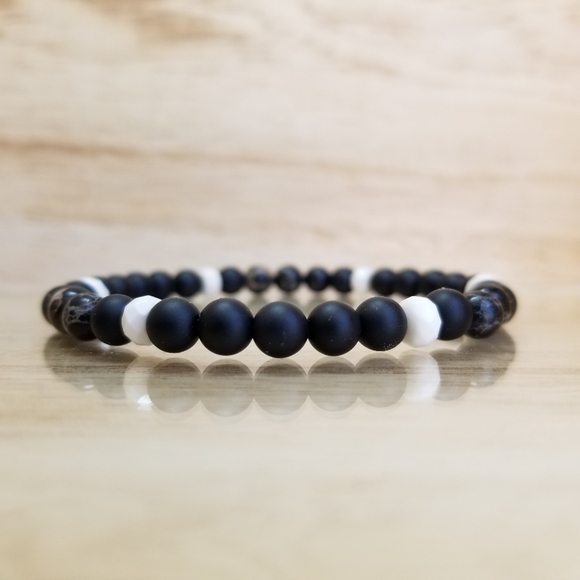 Sea Sediment & Black Onyx Beaded Stretch B… - Picture 2 of 7